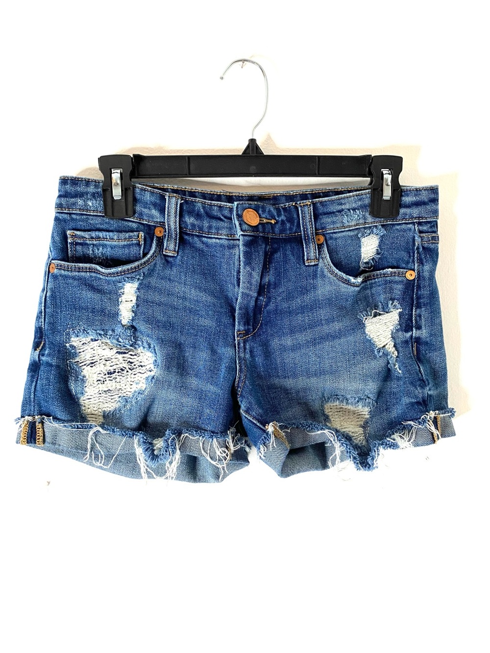 Blank NYC Distressed Tomboy Denim Shorts Raw Hem Cuffed Medium Wash